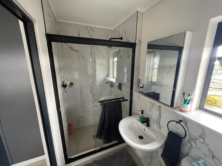 To Let 2 Bedroom Property for Rent in The Huntsman Western Cape
